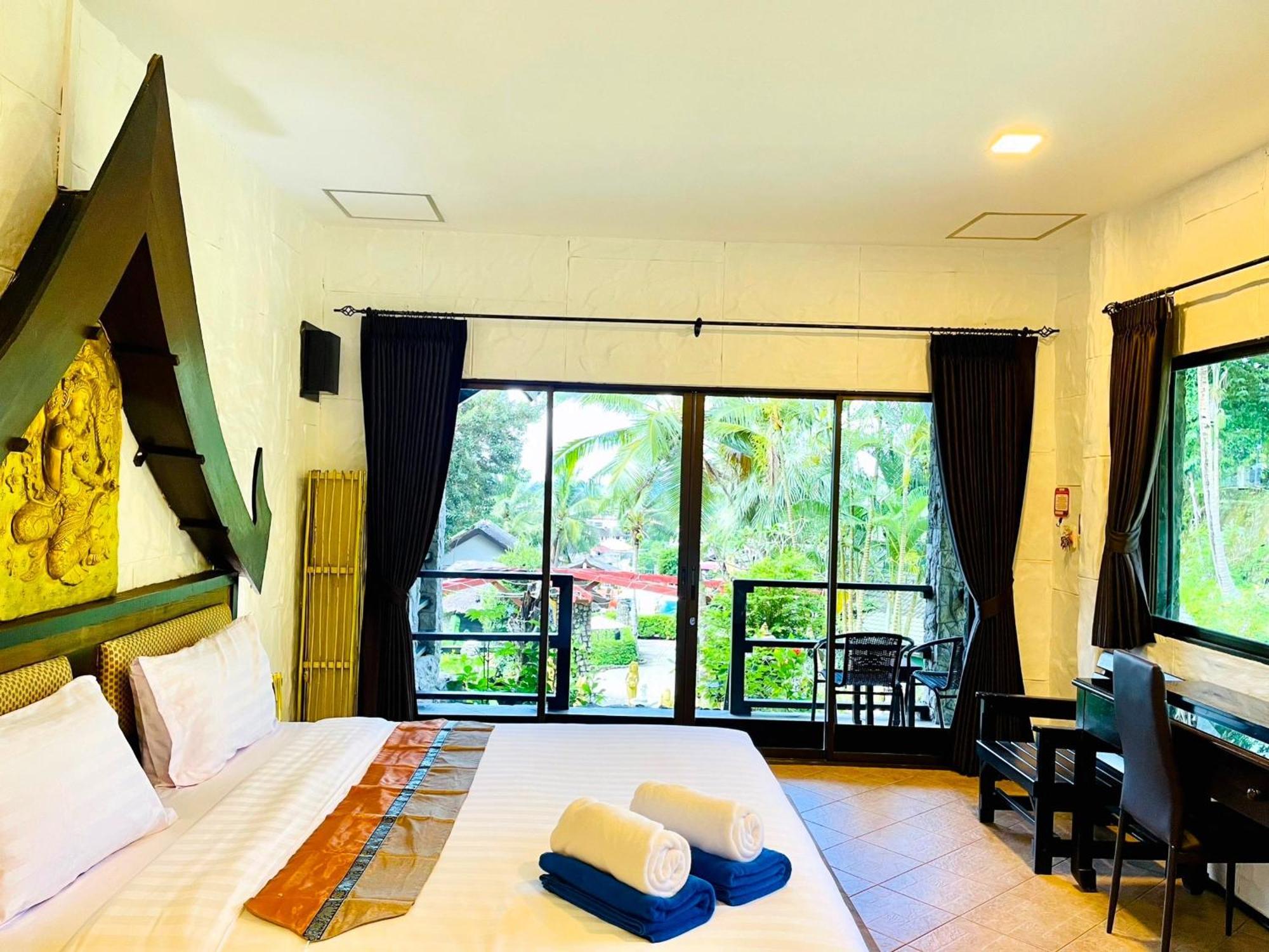 Boomerang Village Resort Kata מראה חיצוני תמונה